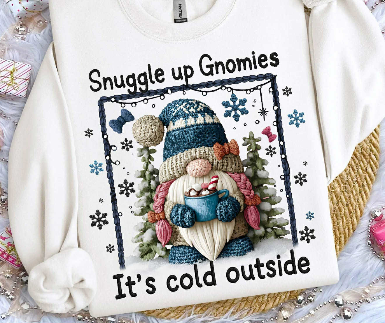 SNUGGLE UP GNOMES IT'S COLD OUTSIDE DTF TRANSFER